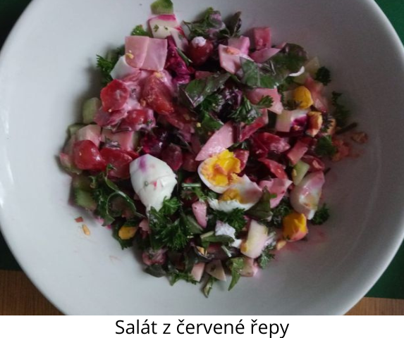 Salát z červené řepy